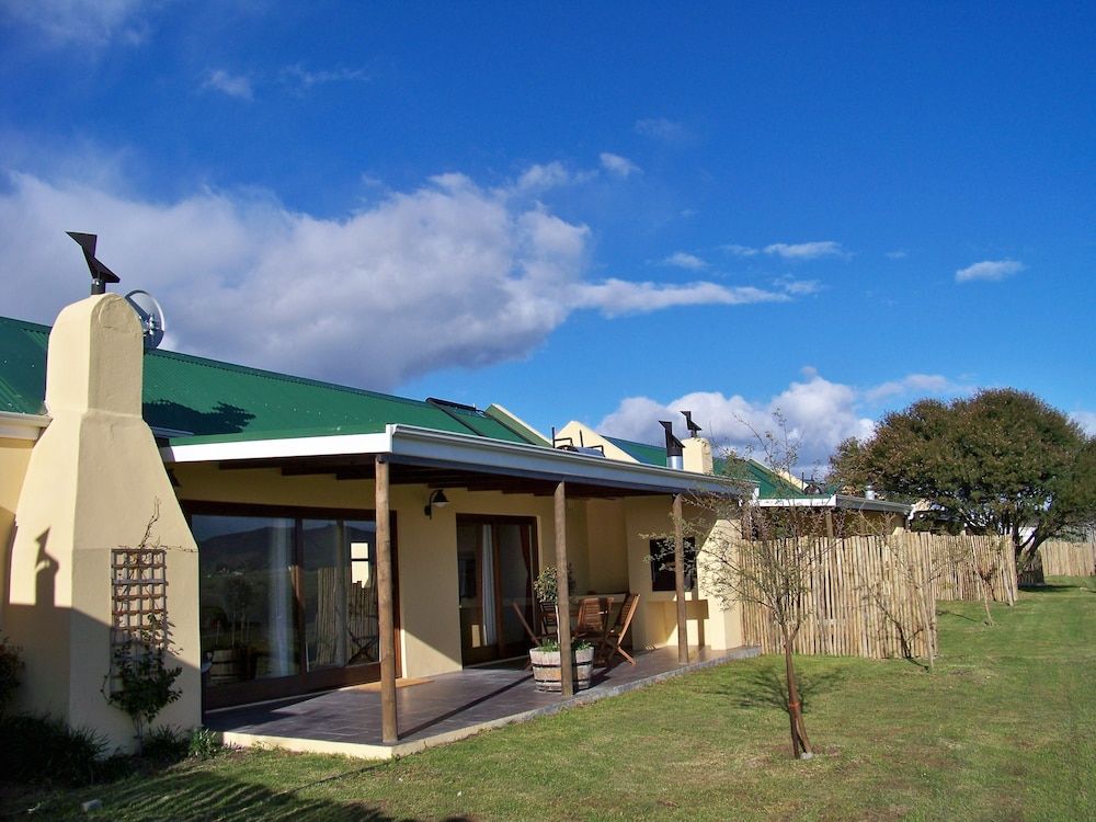 Wild Clover Cottages 1