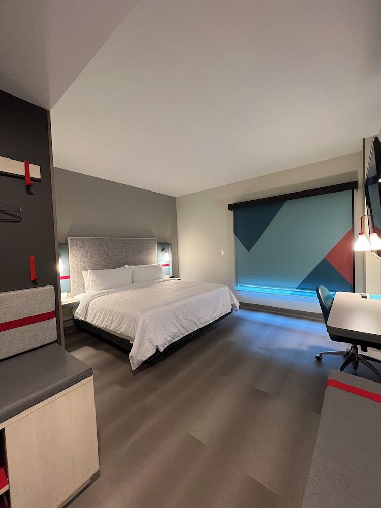 avid hotel GUADALAJARA AV VALLARTA PTE by IHG 2
