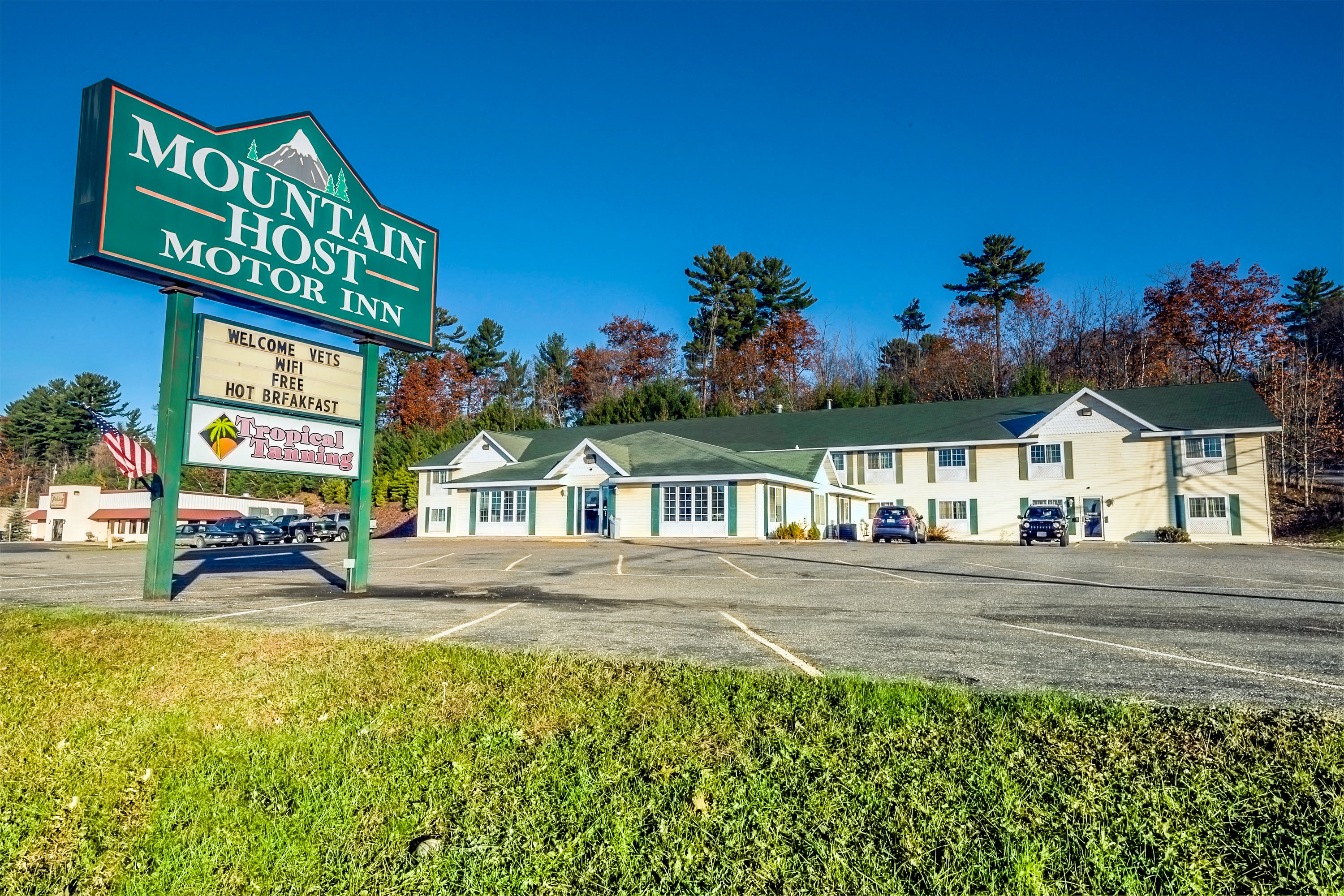 Mountain Host Motor Inn 2
