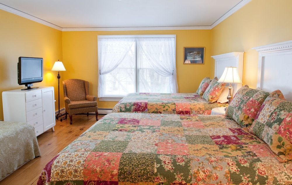 The Quechee Inn at Marshland Farm 2