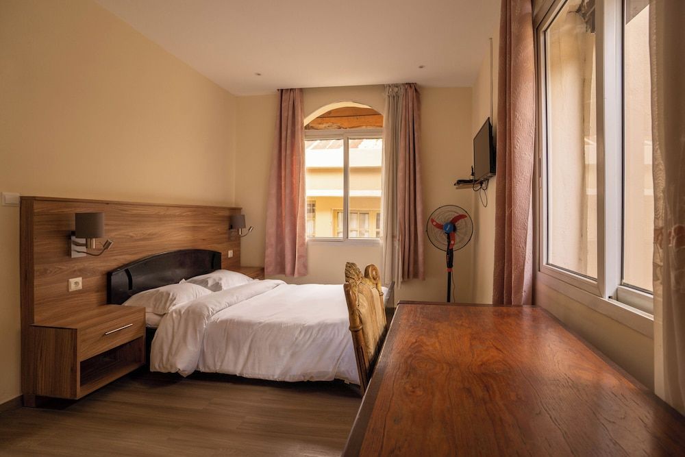 Aparthotel Madeleine 1