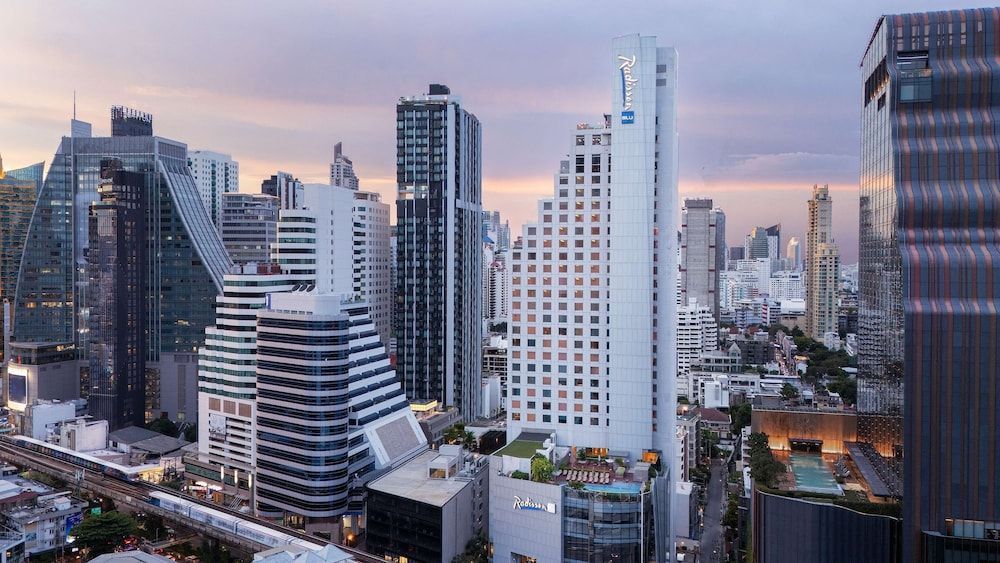 Radisson Blu Plaza Bangkok 1