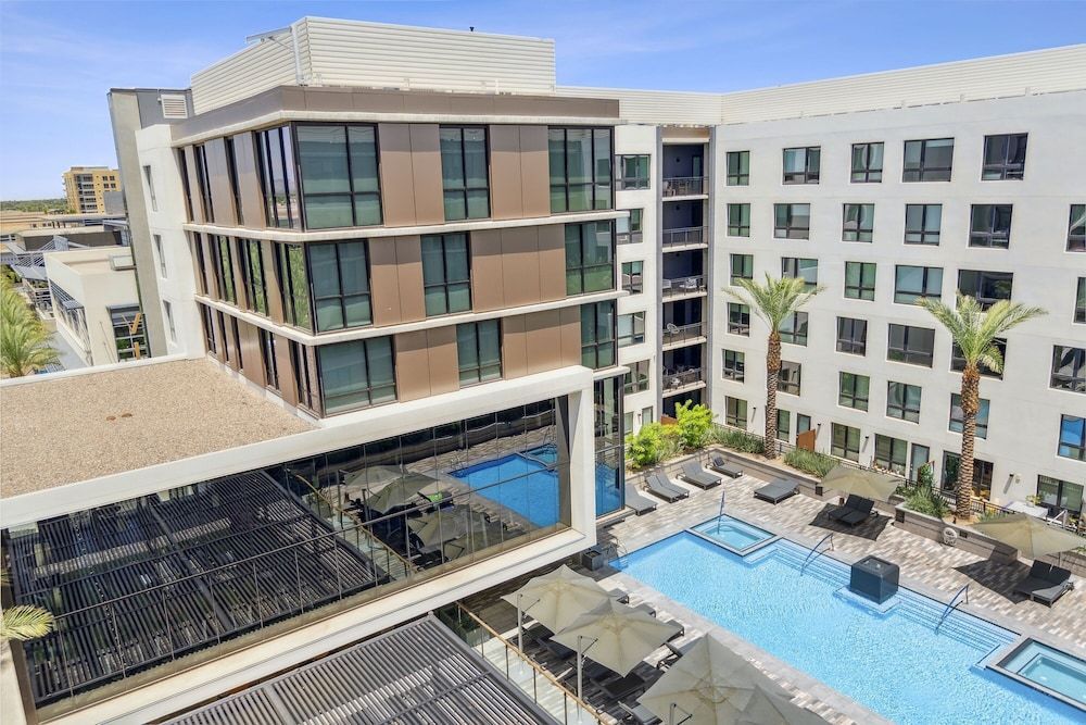Kasa Scottsdale Quarter Phoenix 1