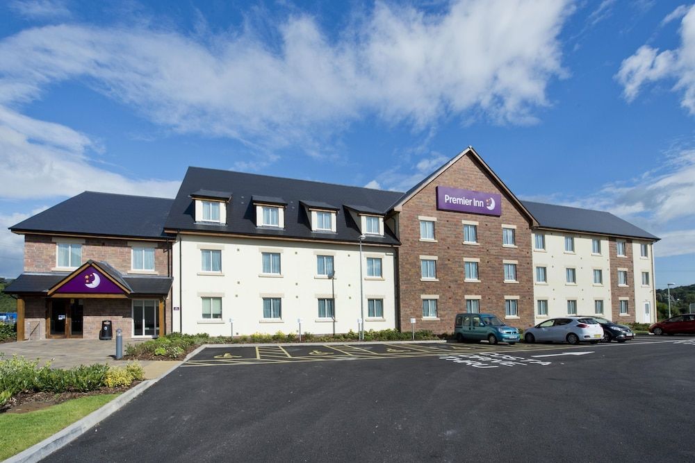 Premier Inn Abergavenny 1