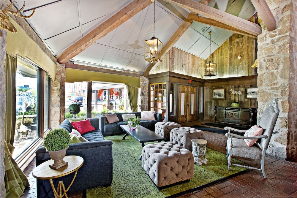 Old Stone Inn Boutique Hotel 1