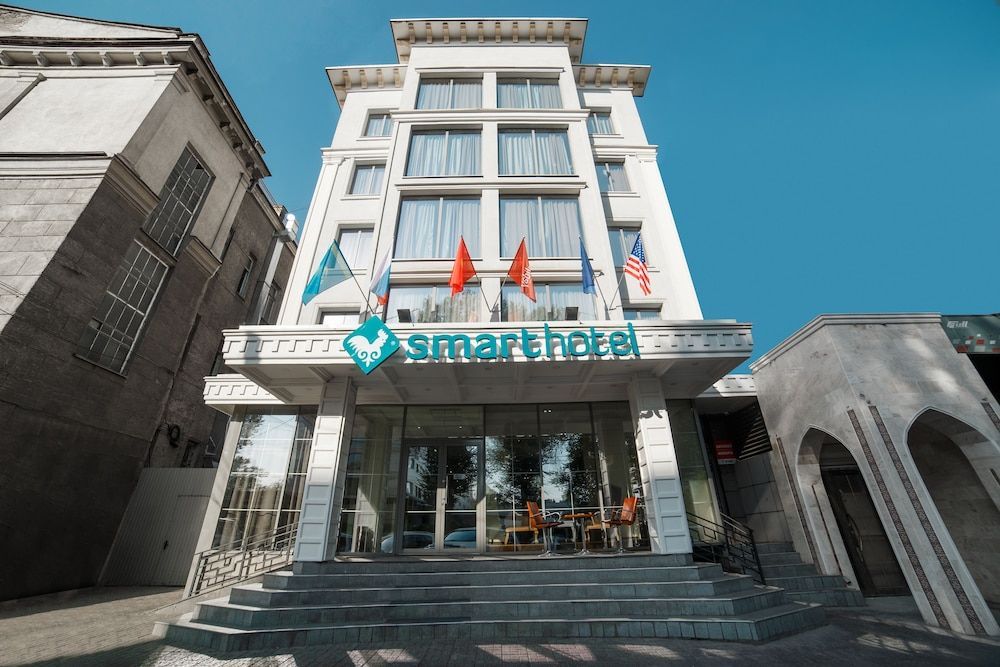 Smart Hotel Bishkek 1