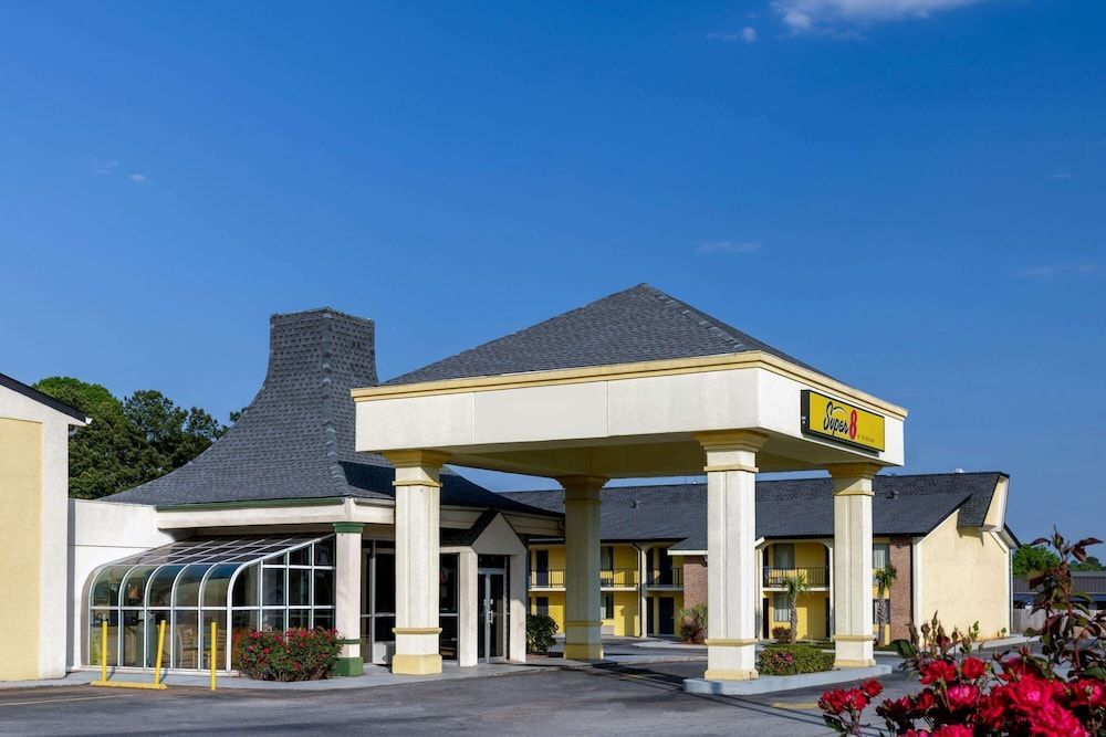 Super 8 by Wyndham McDonough GA 1