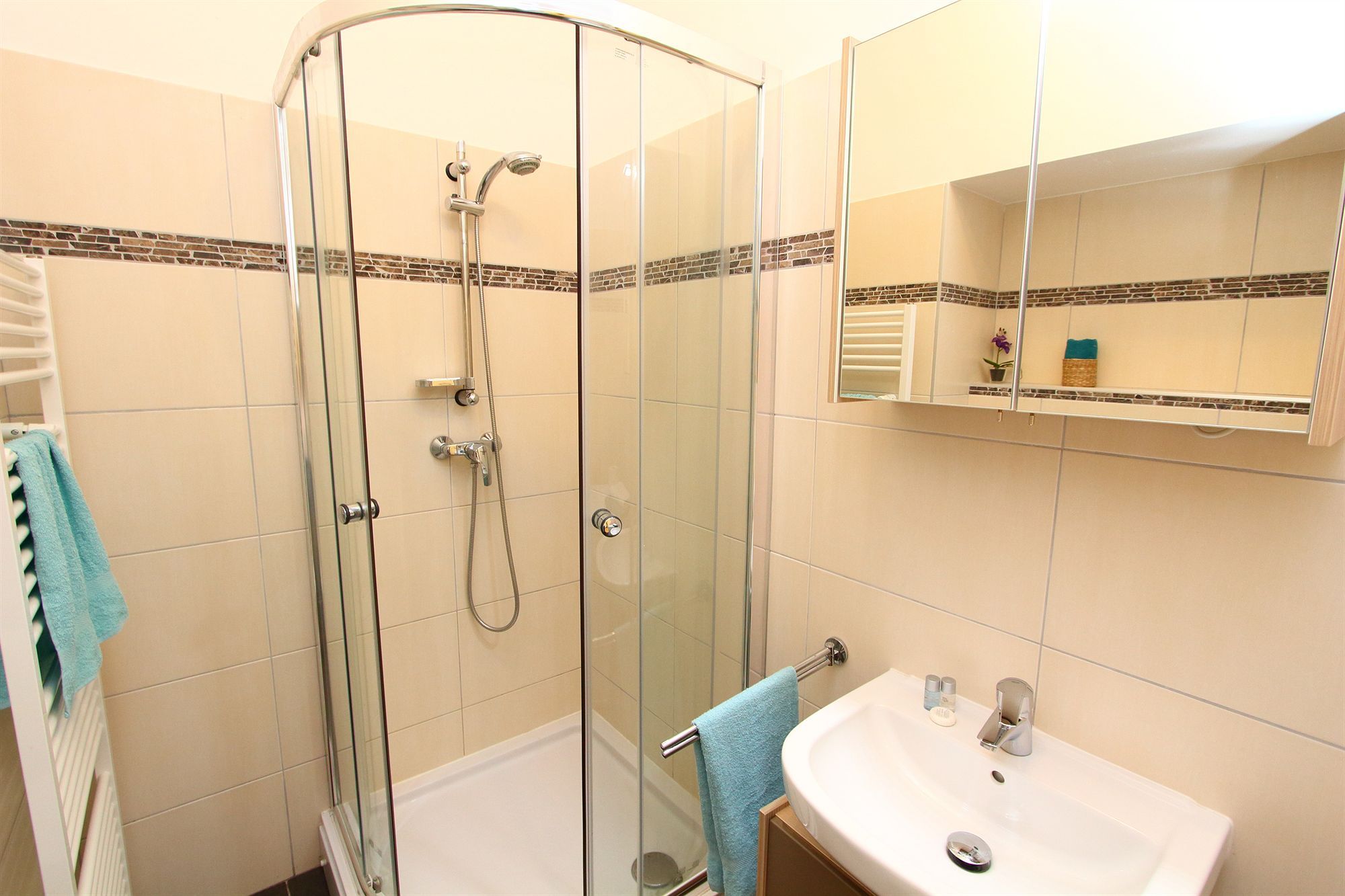 CheckVienna Apartment Puchsbaumgasse 2