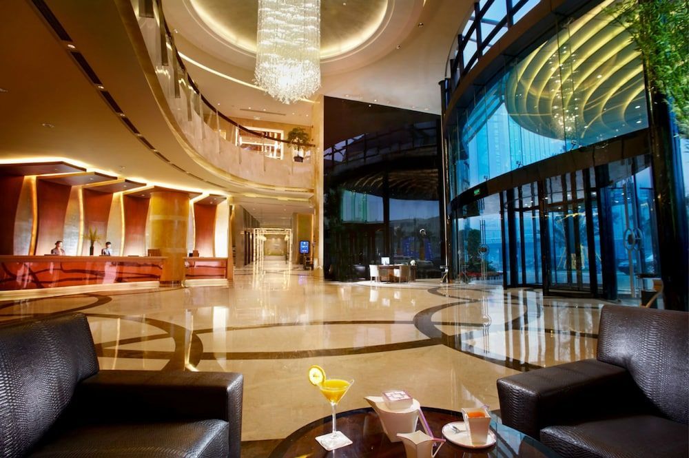 Renaissance Chengdu Hotel 2