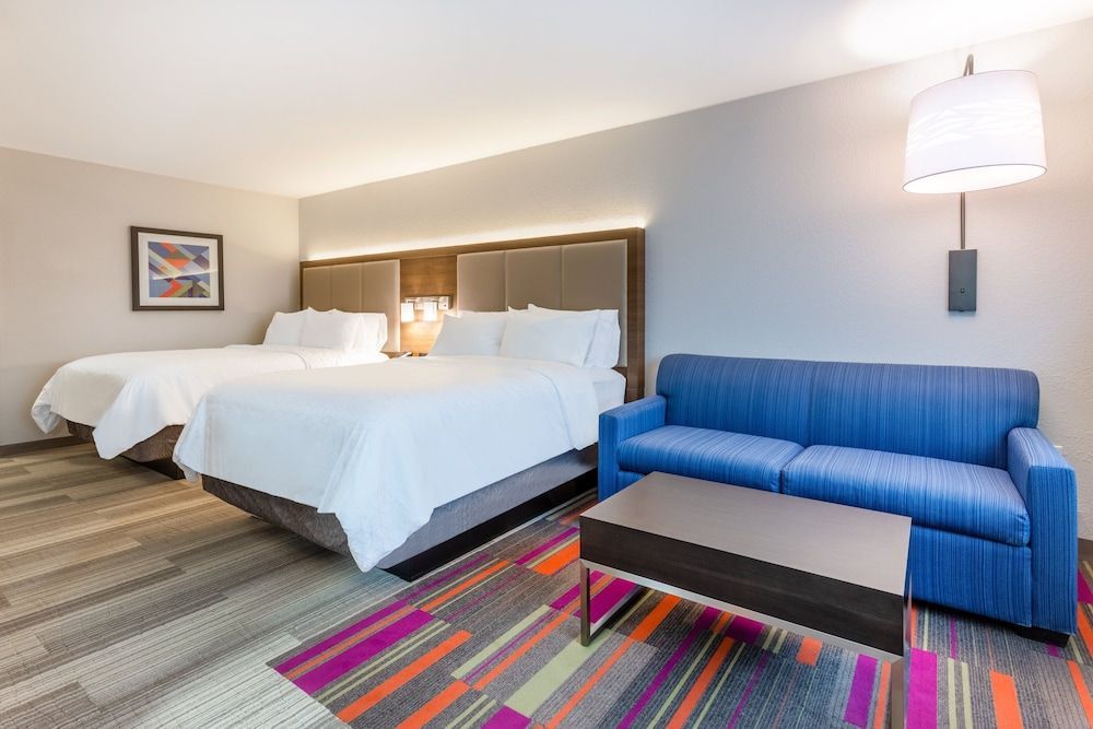 Holiday Inn Express & Suites FLORENCE - CINCINNATI AIRPORT by IHG 2
