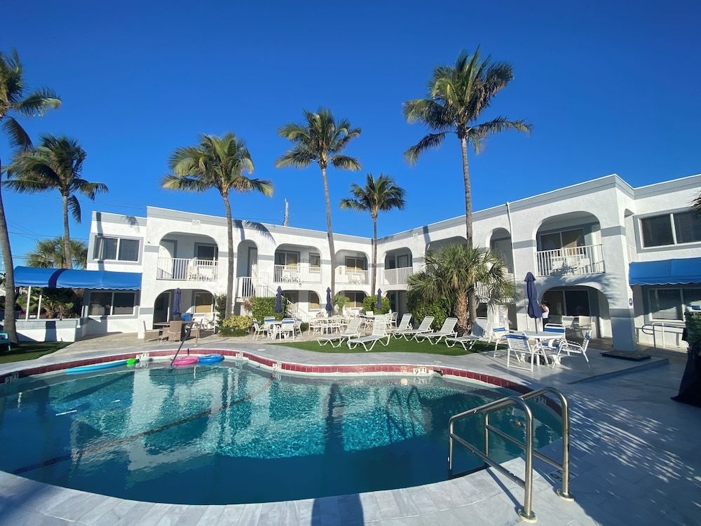 Coral Key Inn 1