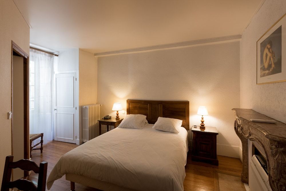 Hôtel des Tonneliers 2