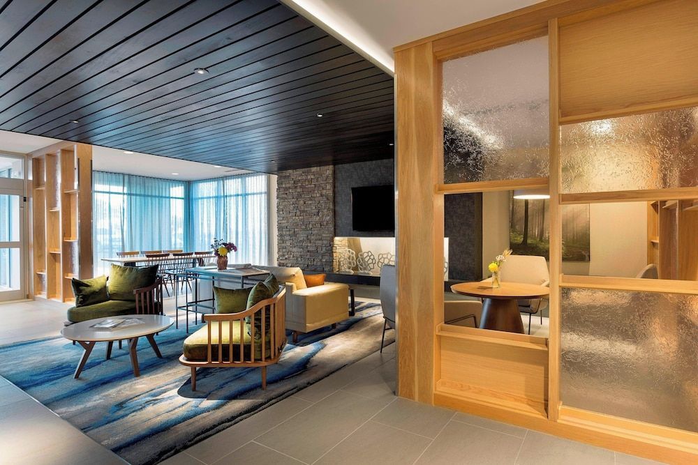 Fairfield Inn & Suites by Marriott Shelby 2