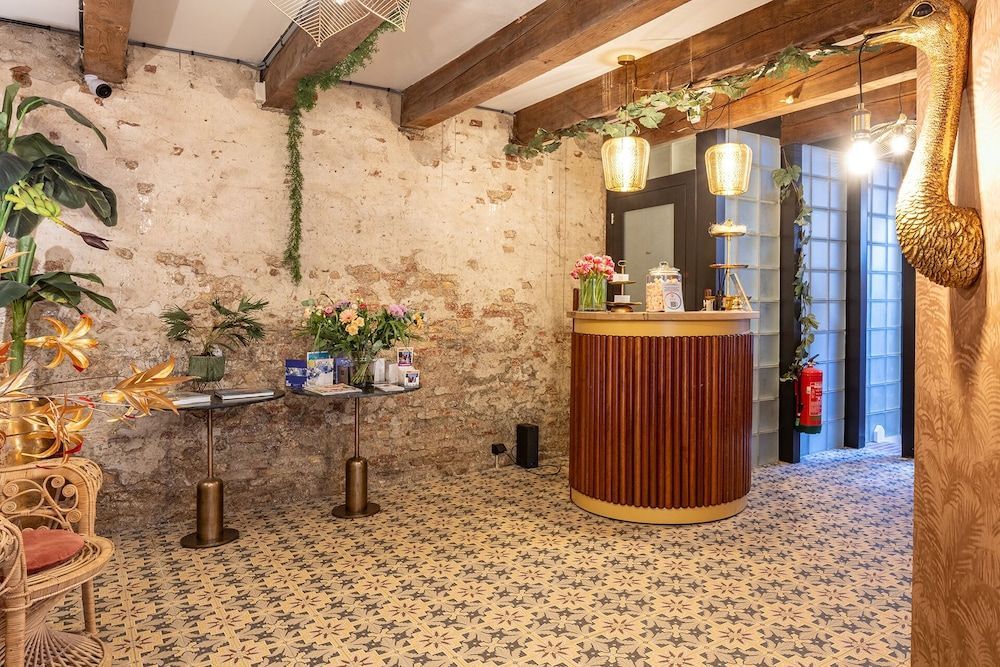 Grapèlli Boutique Hotel 2