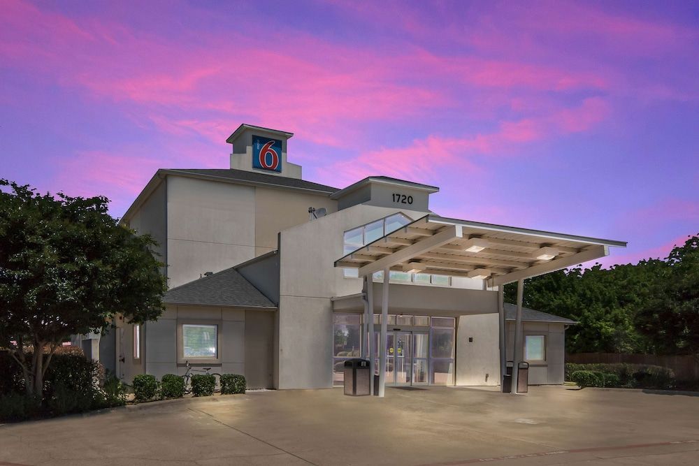 Motel 6-Cleburne, TX 1