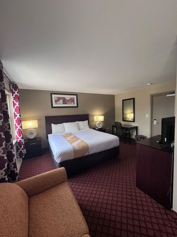 Rodeway Inn & Suites Hershey Chocolate Avenue 2