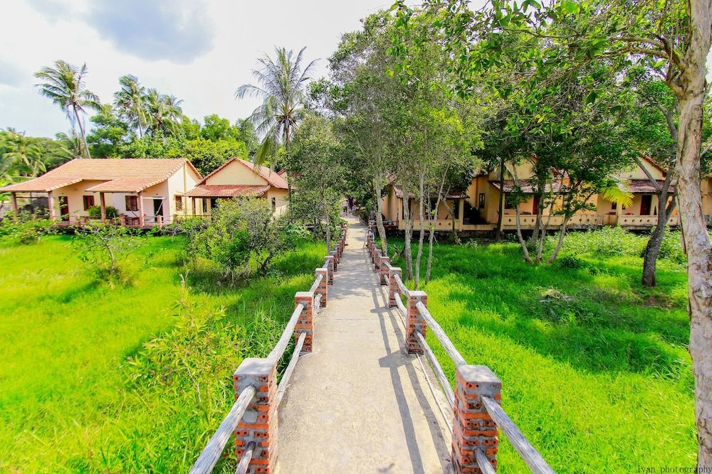 Thai Tan Tien Resort 2