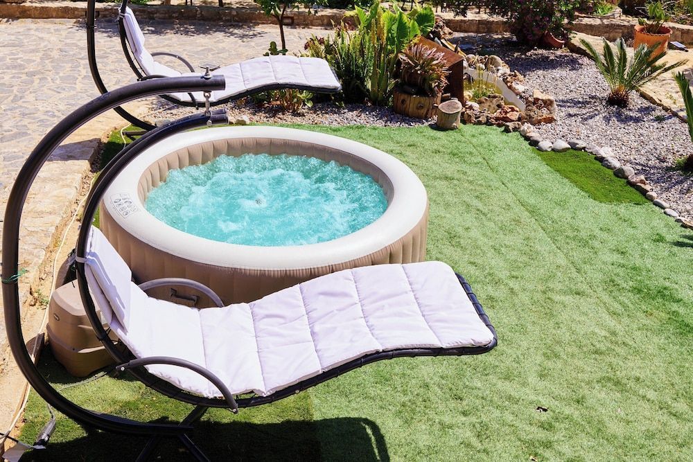 Villa Fisi 1 - Pool, Hot Tub & Mountain View 1