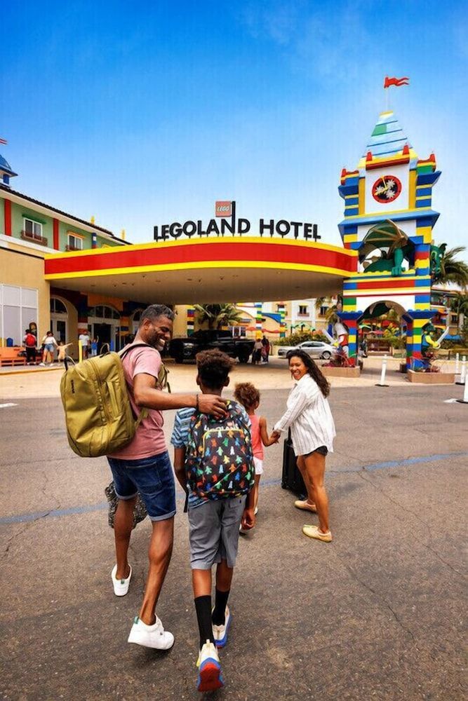 LEGOLAND California Hotel and Castle Hotel 1