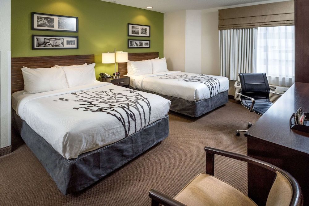 Sleep Inn & Suites Cross Lanes - South Charleston 1