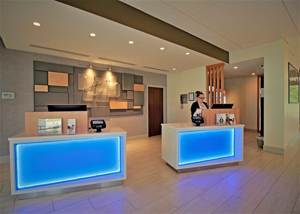 Holiday Inn Express & Suites OCALA by IHG 2