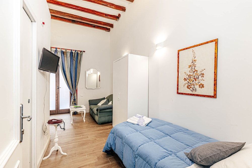 Giulio Cesare 14, Residence 2