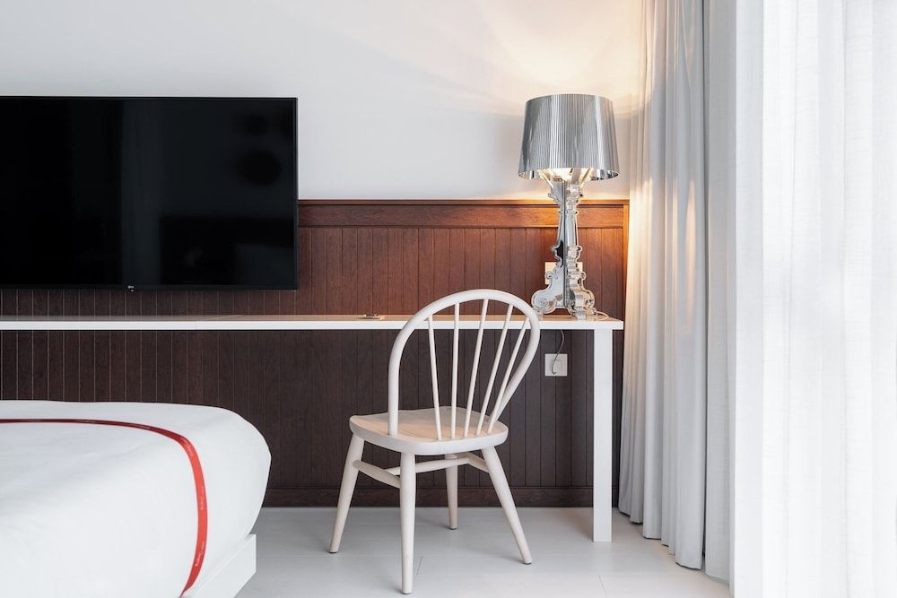 Ruby Molly Hotel Dublin by IHG 2