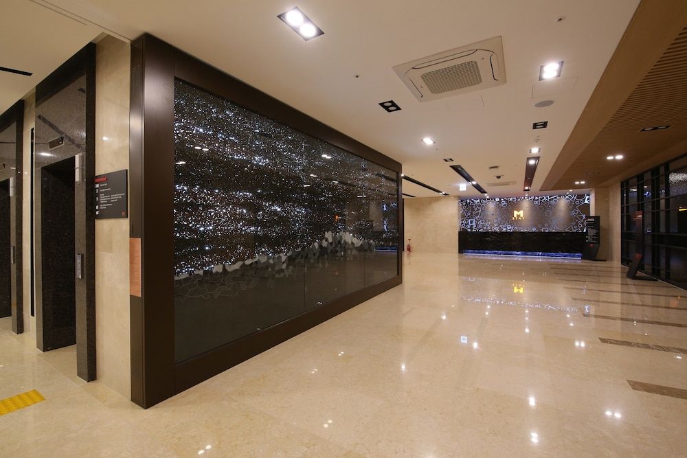 Mstay Hotel 2