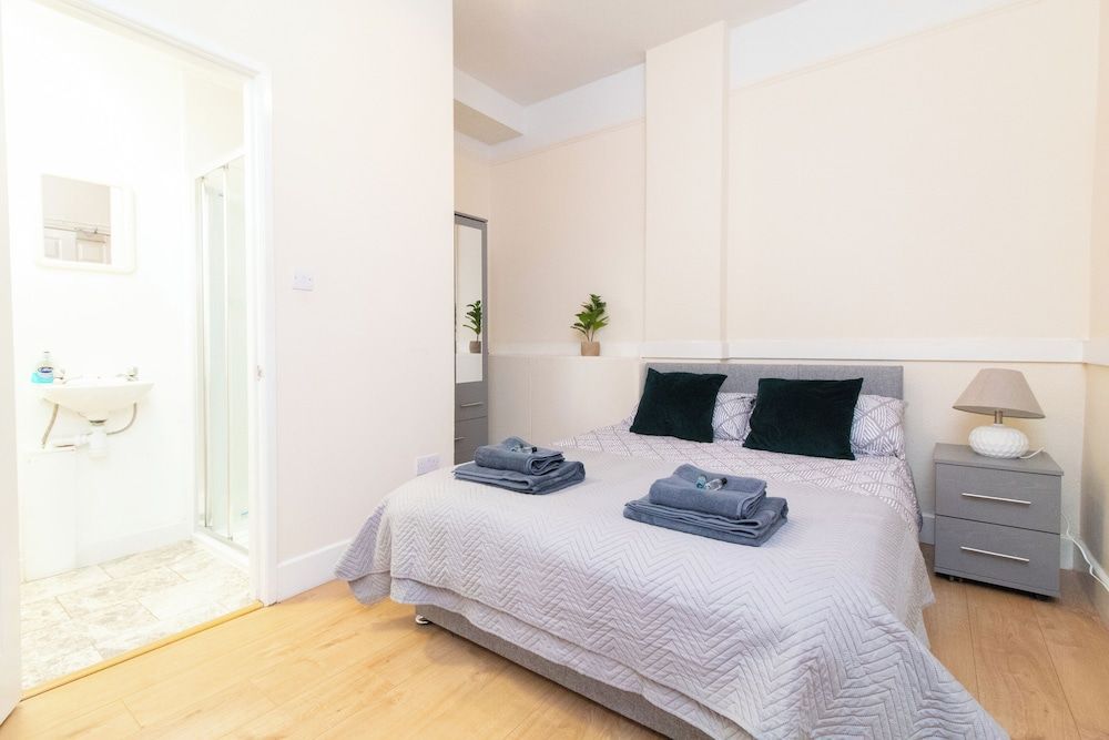 Thornbury Guest House Room 3 1