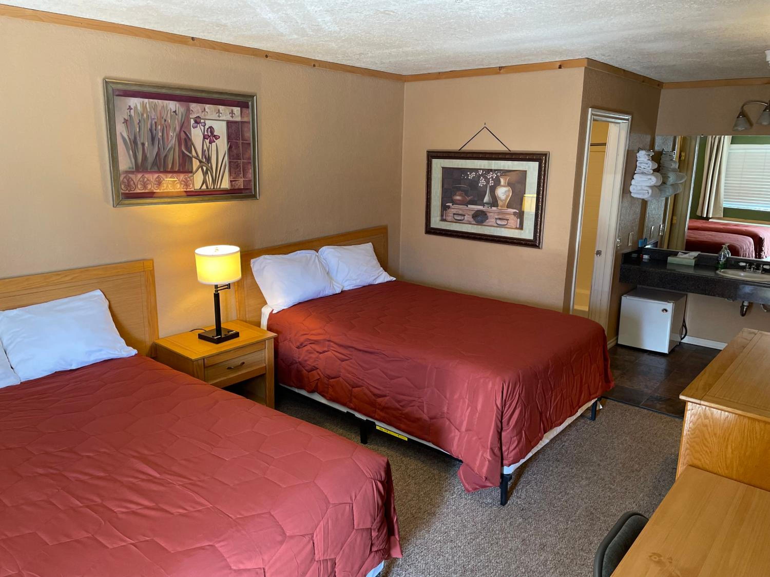 Whitney Portal Hotel And Hostel 1
