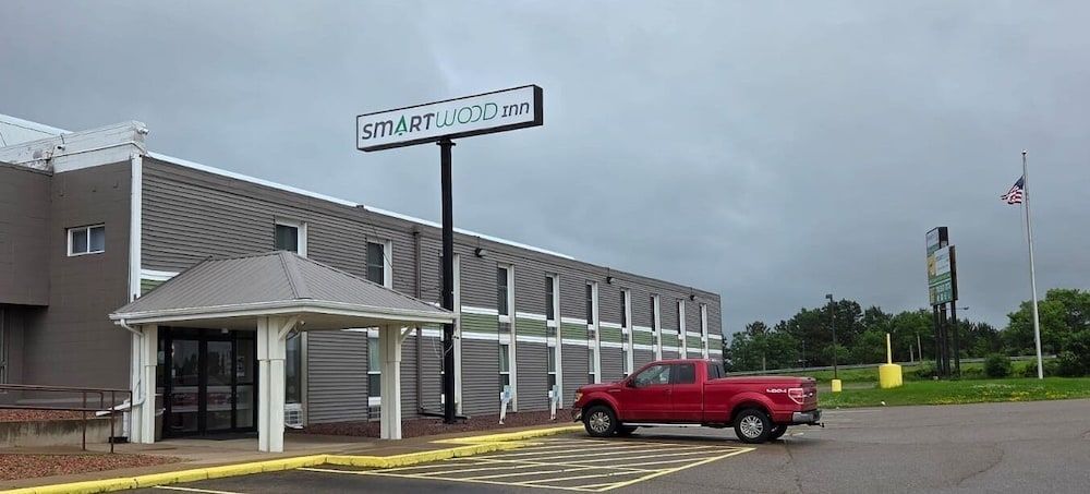 Smartwood Inn 1