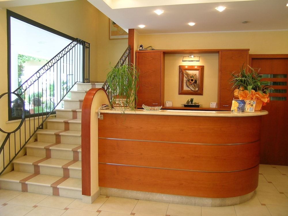 Hotel Diana 2
