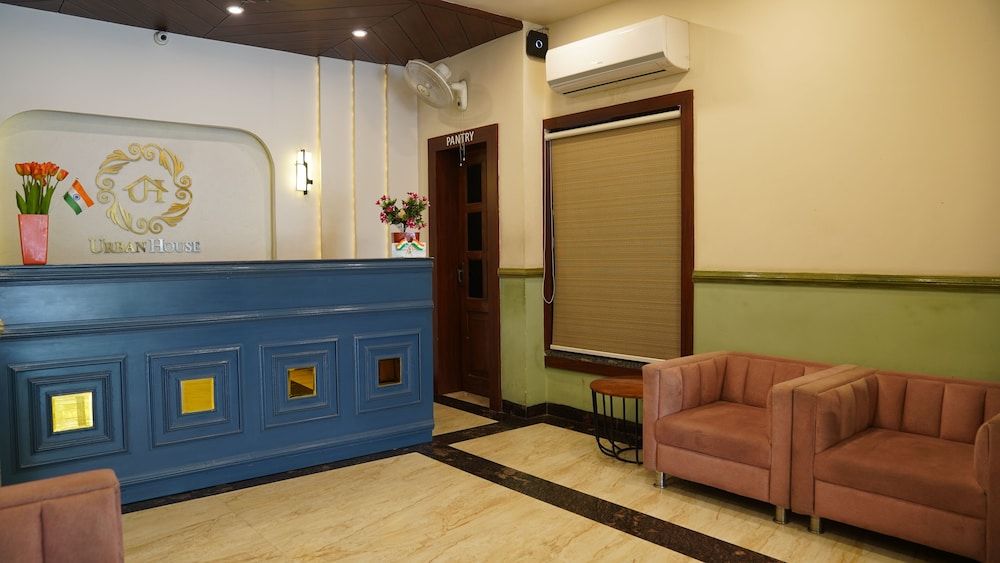 hotel urban house 2