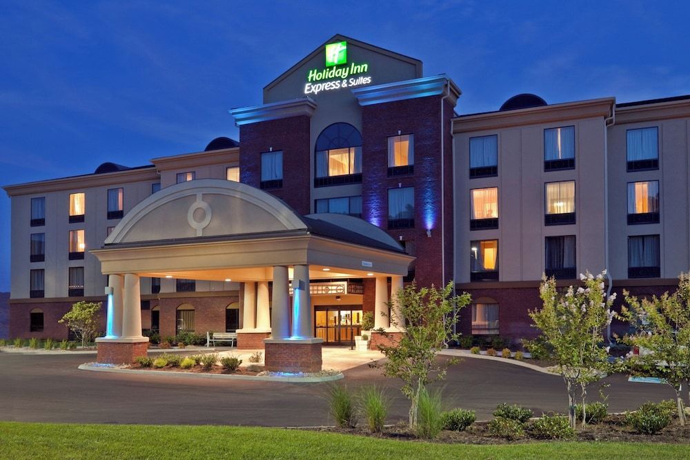 Holiday Inn Express & Suites KODAK EAST-SEVIERVILLE by IHG 1
