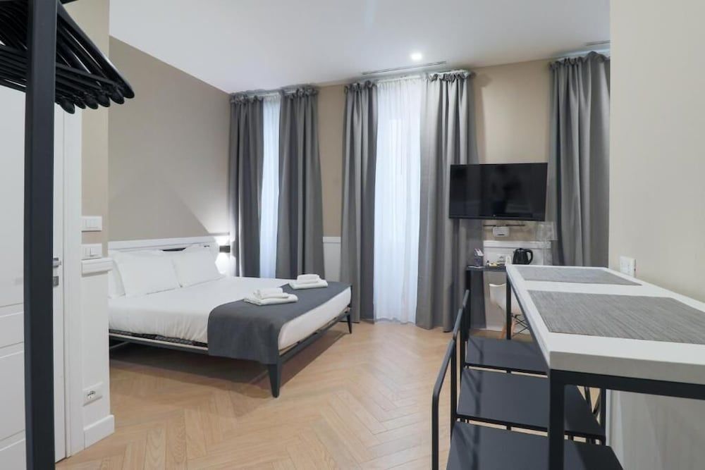 Elisabeth Boutique Rooms 2