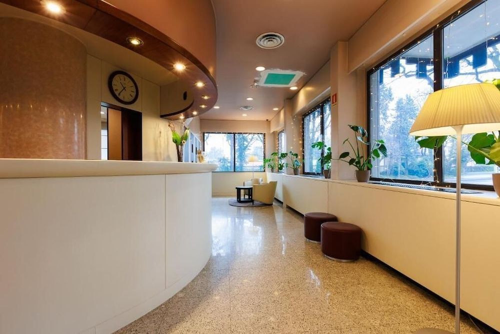 Hotel Excelsior Magenta 2