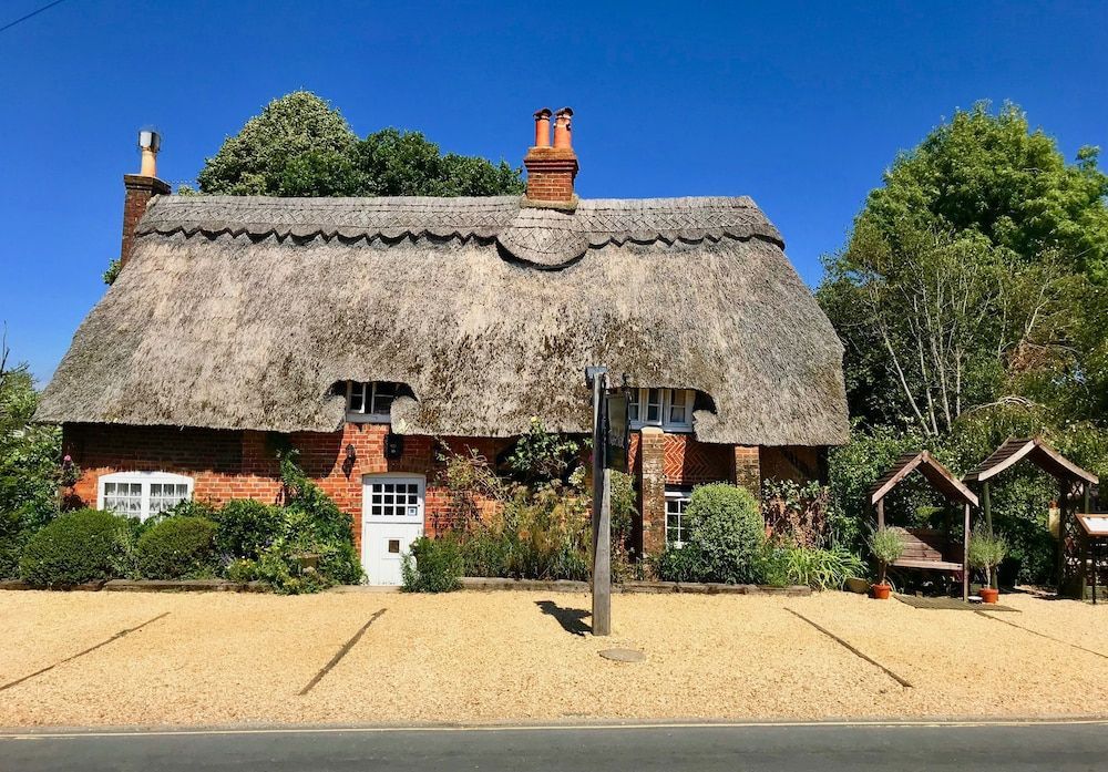 Thatched Cottage Hotel 1