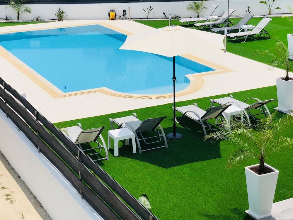 Long Beach Gardens 1 1