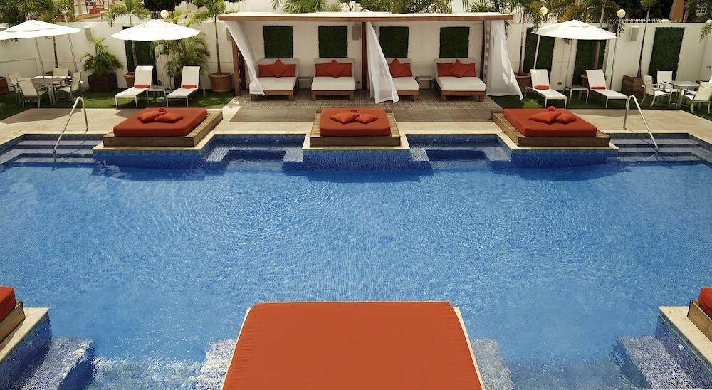 S Hotel Kingston 1