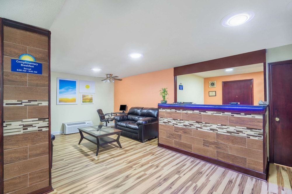 Days Inn by Wyndham Statesville 2