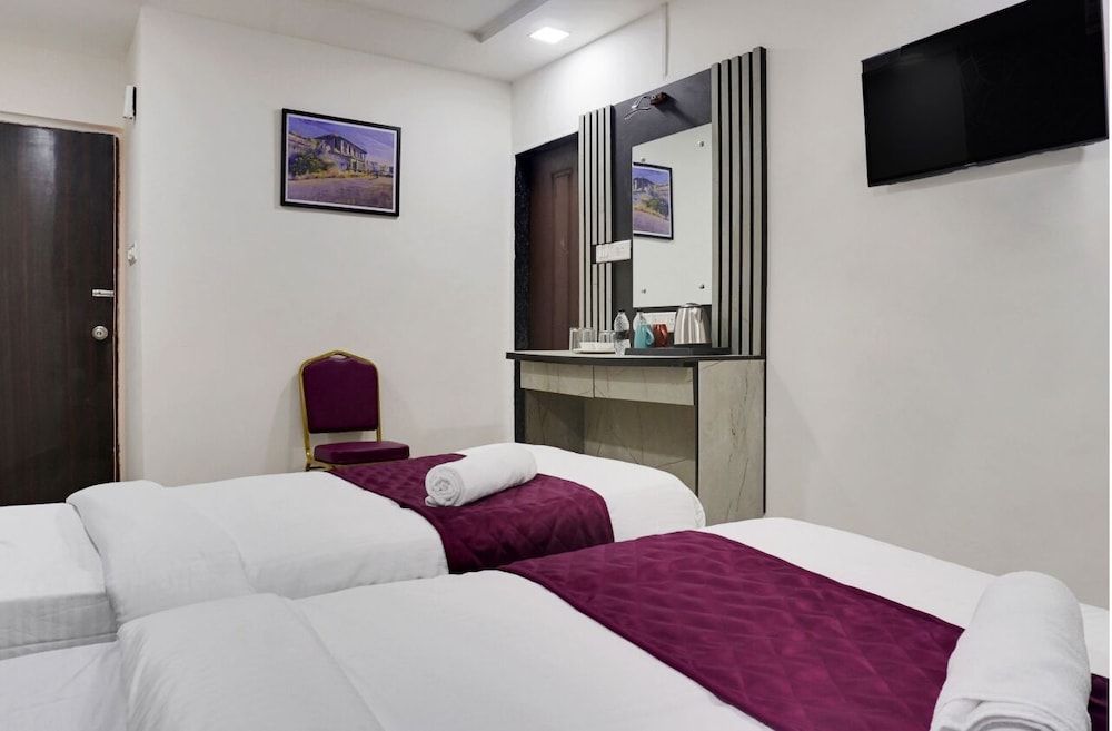 Hotel Orchard Park 2