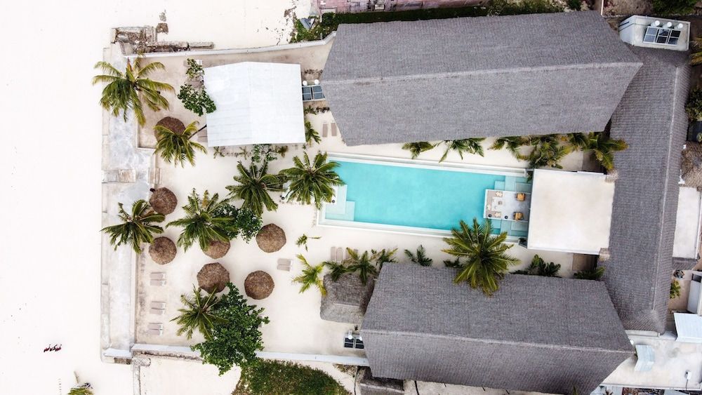 Casa Beach Hotel "Casa Del Mar" 1