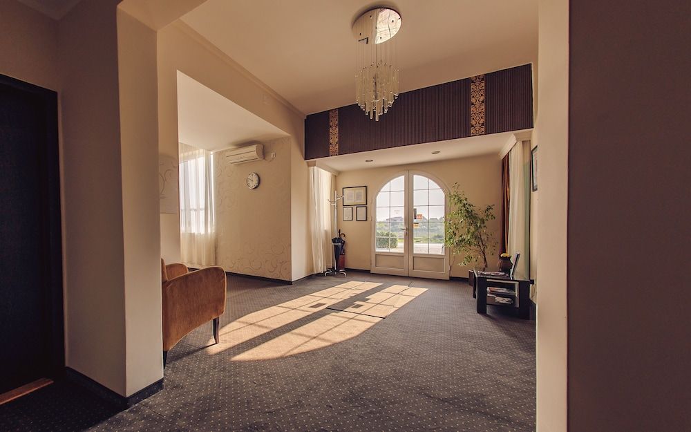 Philia Hotel 2