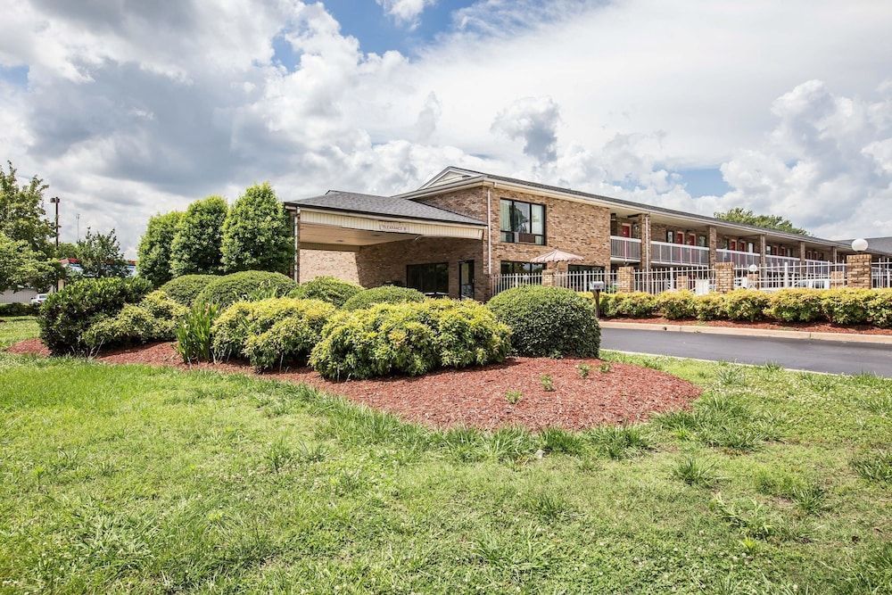 Rodeway Inn Expo Center 1