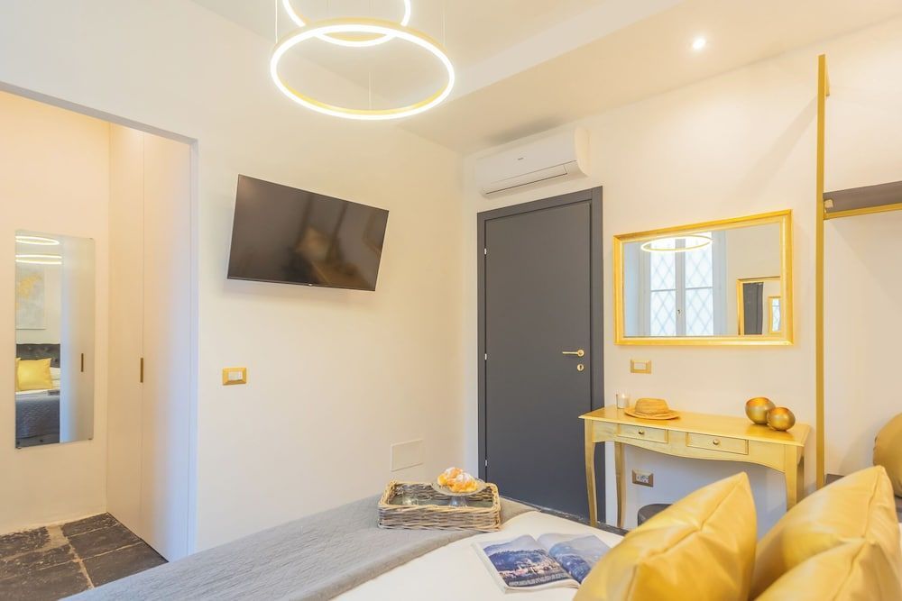 Como Dreams Apartments by Rent All Como 2