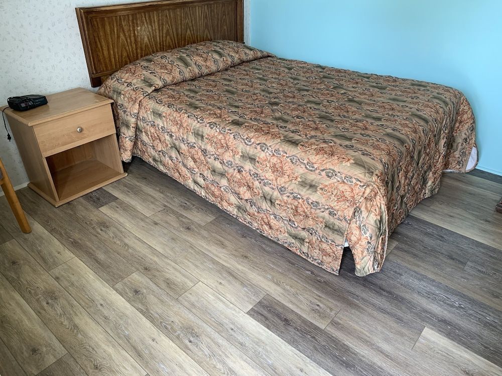 Erwin Motel 2