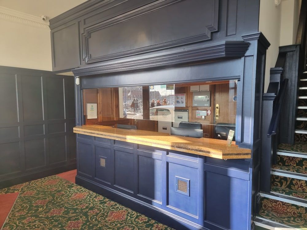 The Royal Oak Hotel 1