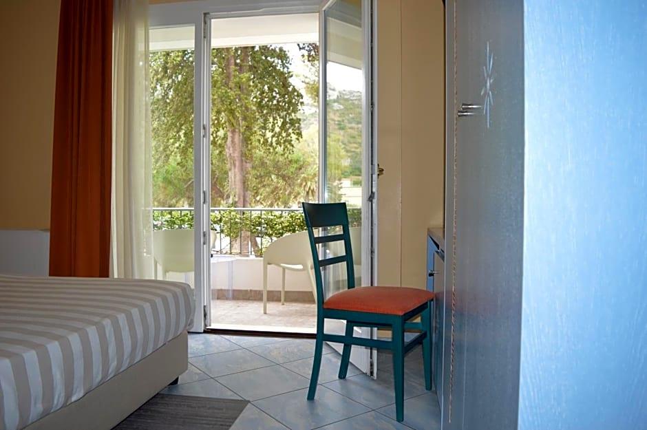 Hotel Chentu Lunas 1