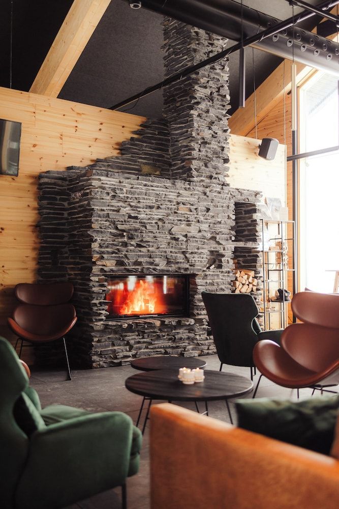 Star Arctic Hotel & Activities 2
