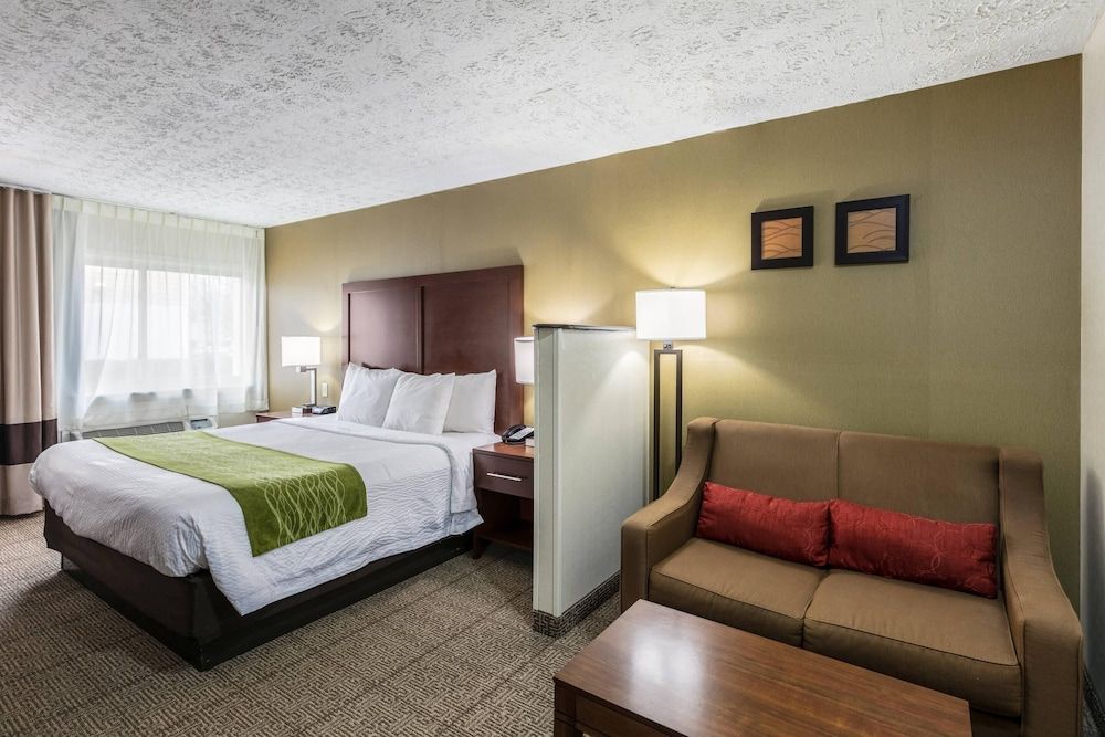 Comfort Inn Medford-Long Island 1